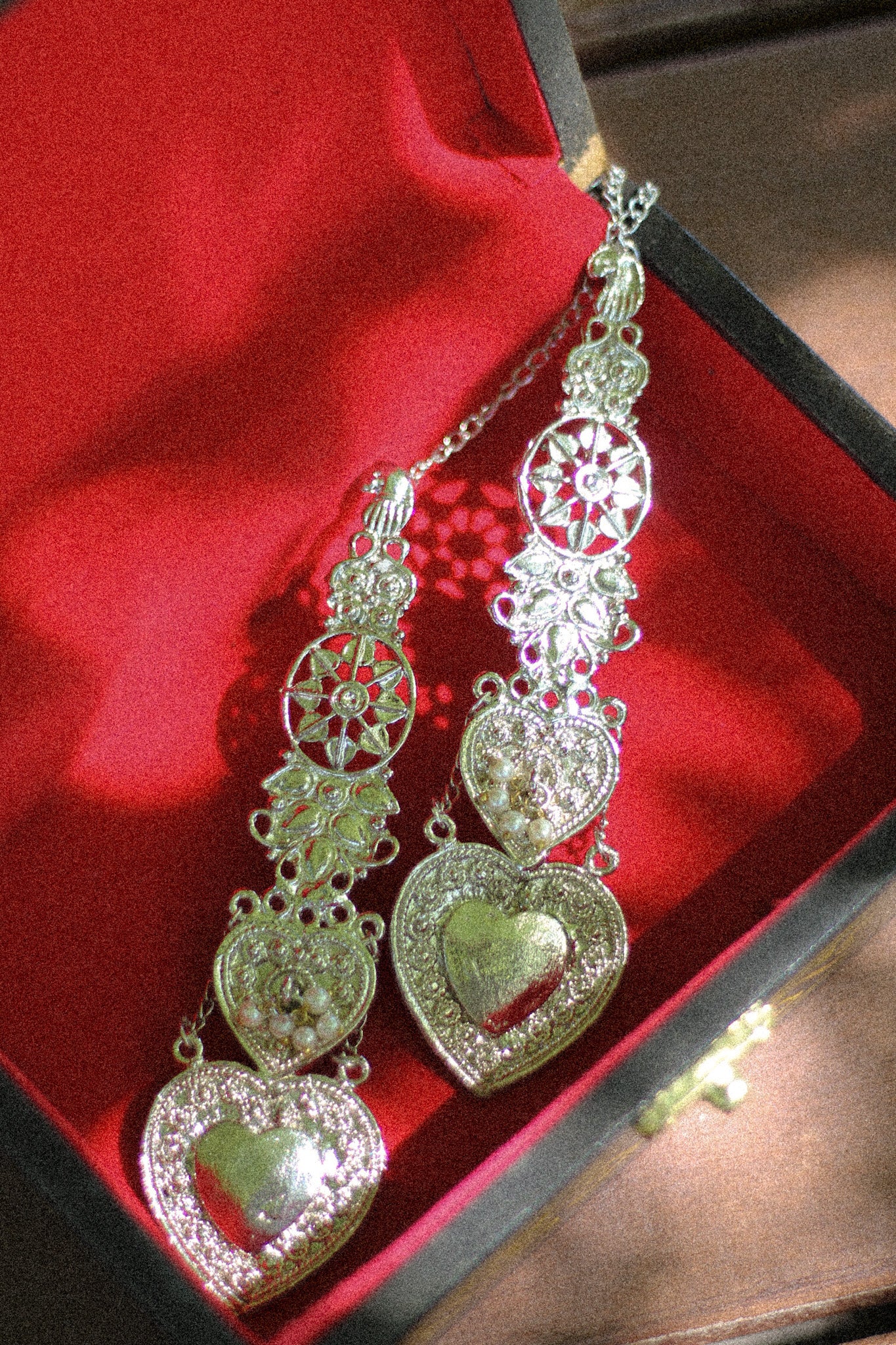 Dil Ka Dhaga Earrings