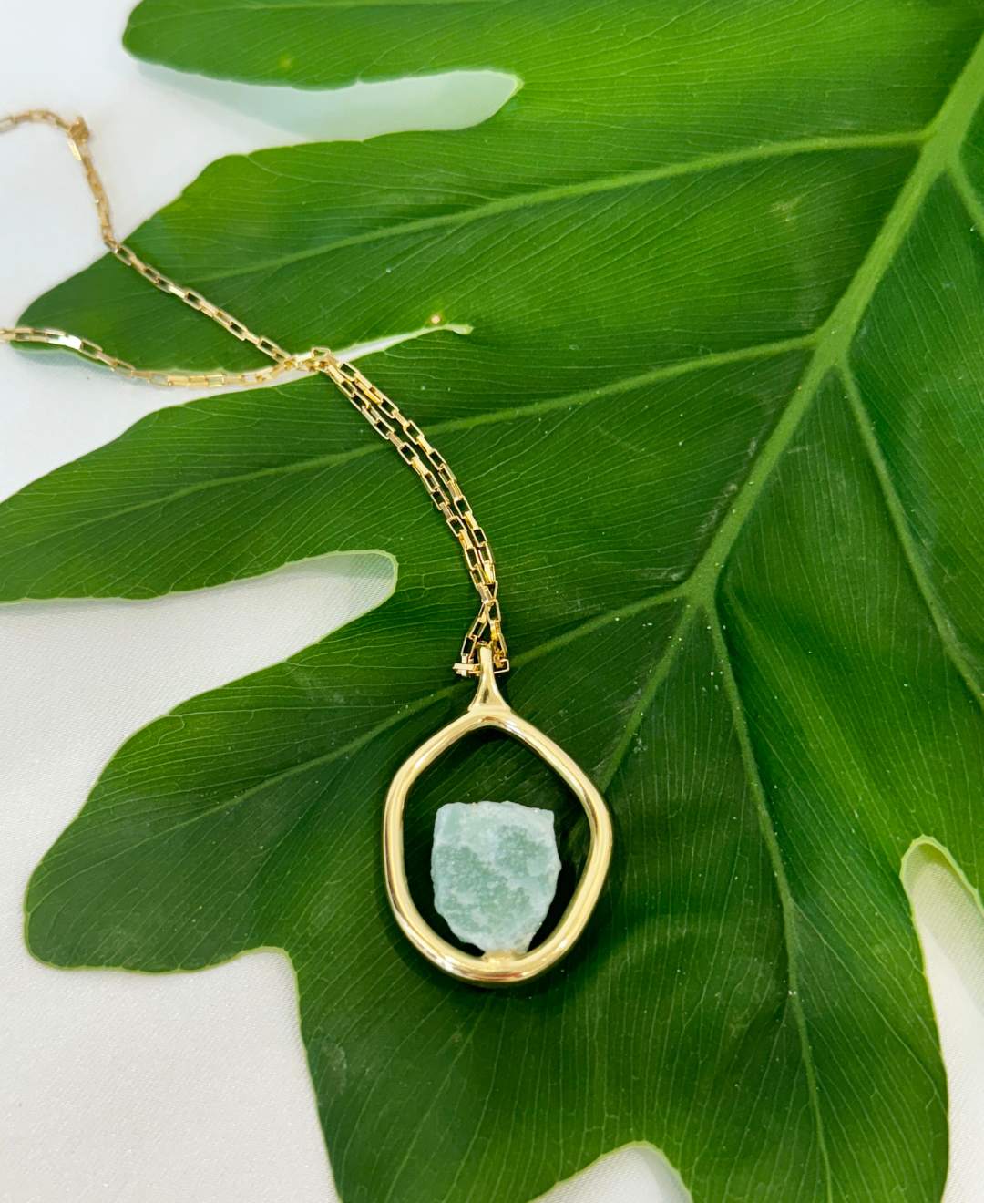 Long natural crystal necklace | Rose quartz and Green quartz