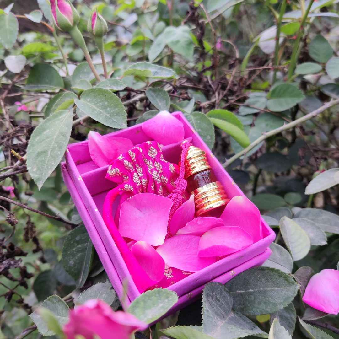 Gulabi Natural Perfume Oil (Indian Rose Attar) Boond Fragrances