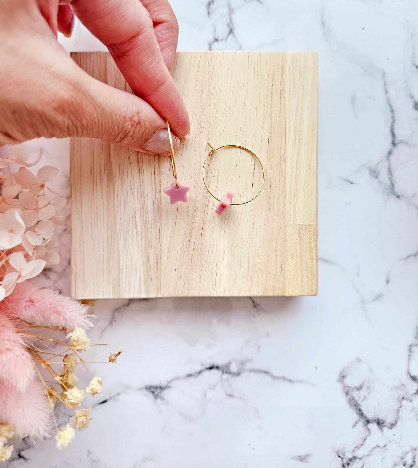 Dusty pink star silver hoops