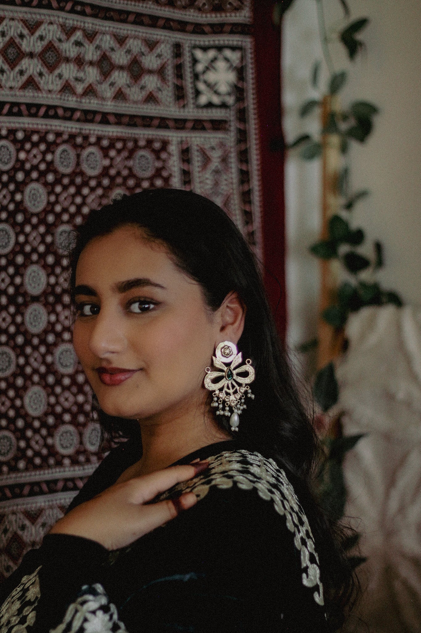 Jugnu Earrings