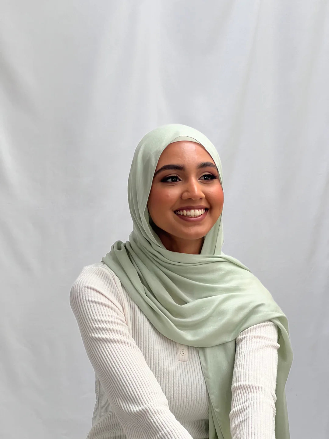 Bio Premium Modal color Meadows by Forever Hijab
