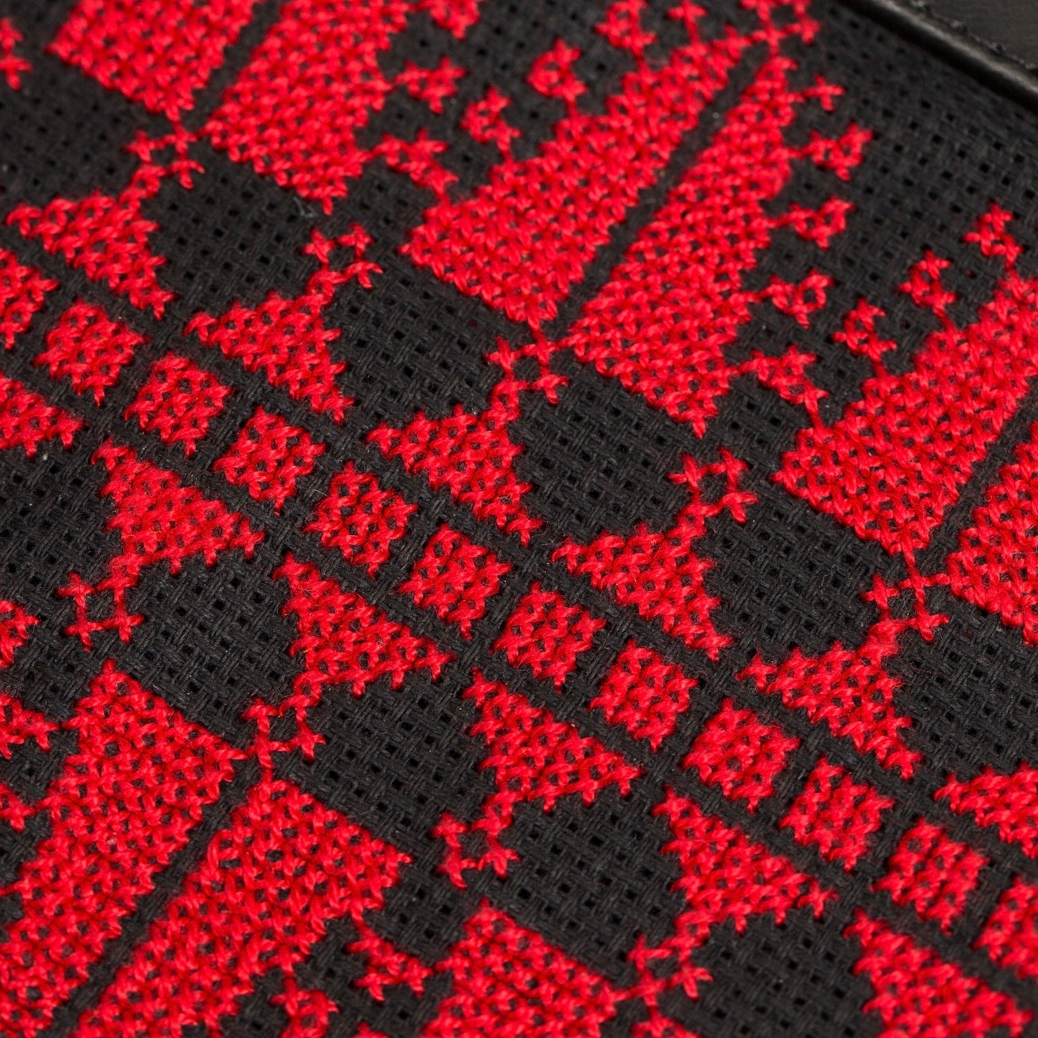 Cypress Crossbody - Poppy - Bayyāra