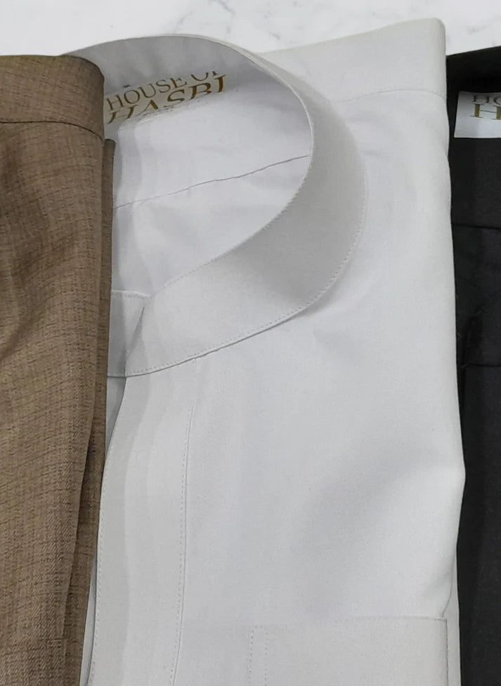 Cloud White Deluxe Collared Thobe - House of Hasbi