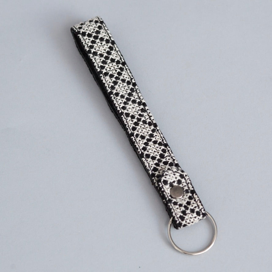 Lina Key Fob - Jasmine - Bayyāra
