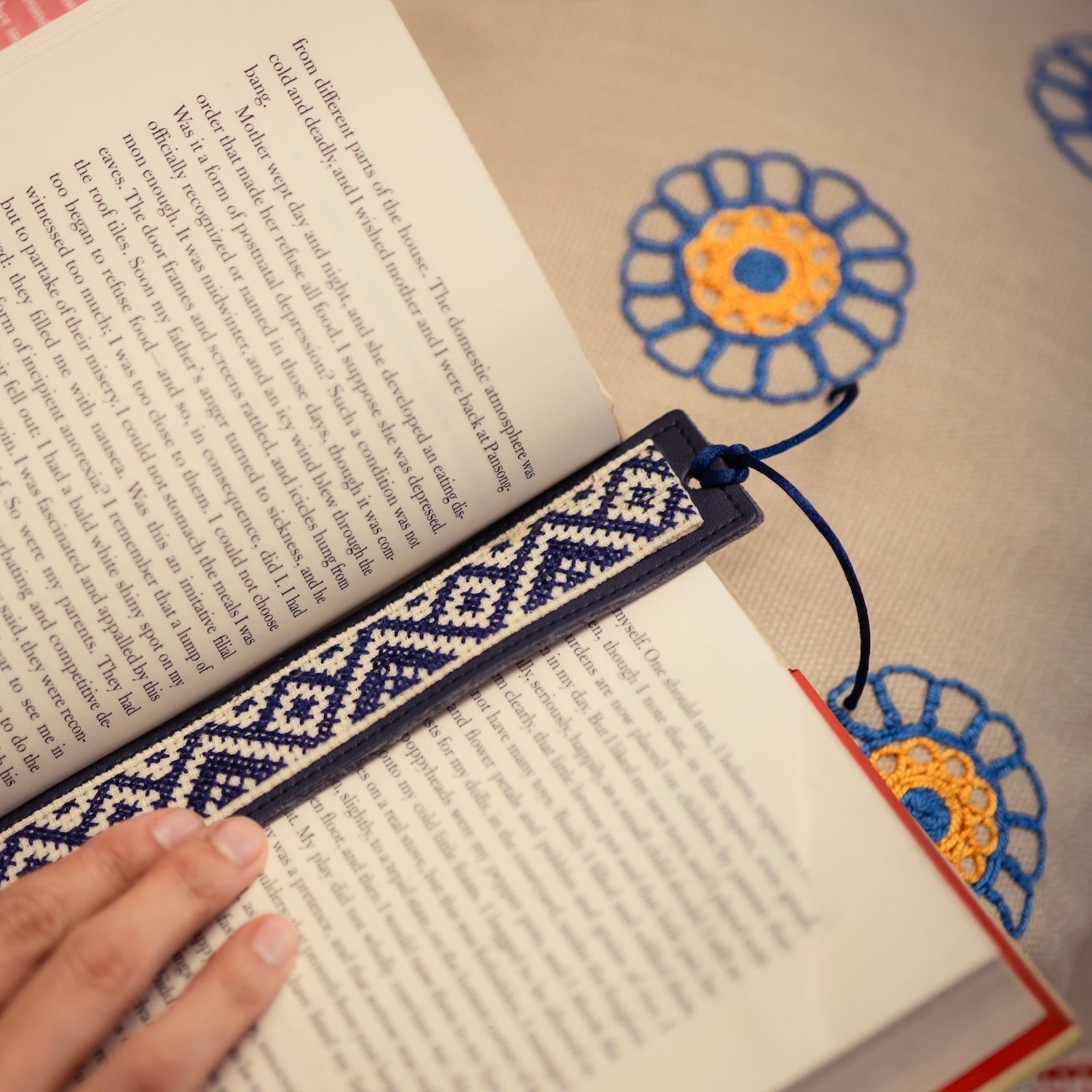 Tatreez Bookmark - Lapis Lazuli - Bayyāra