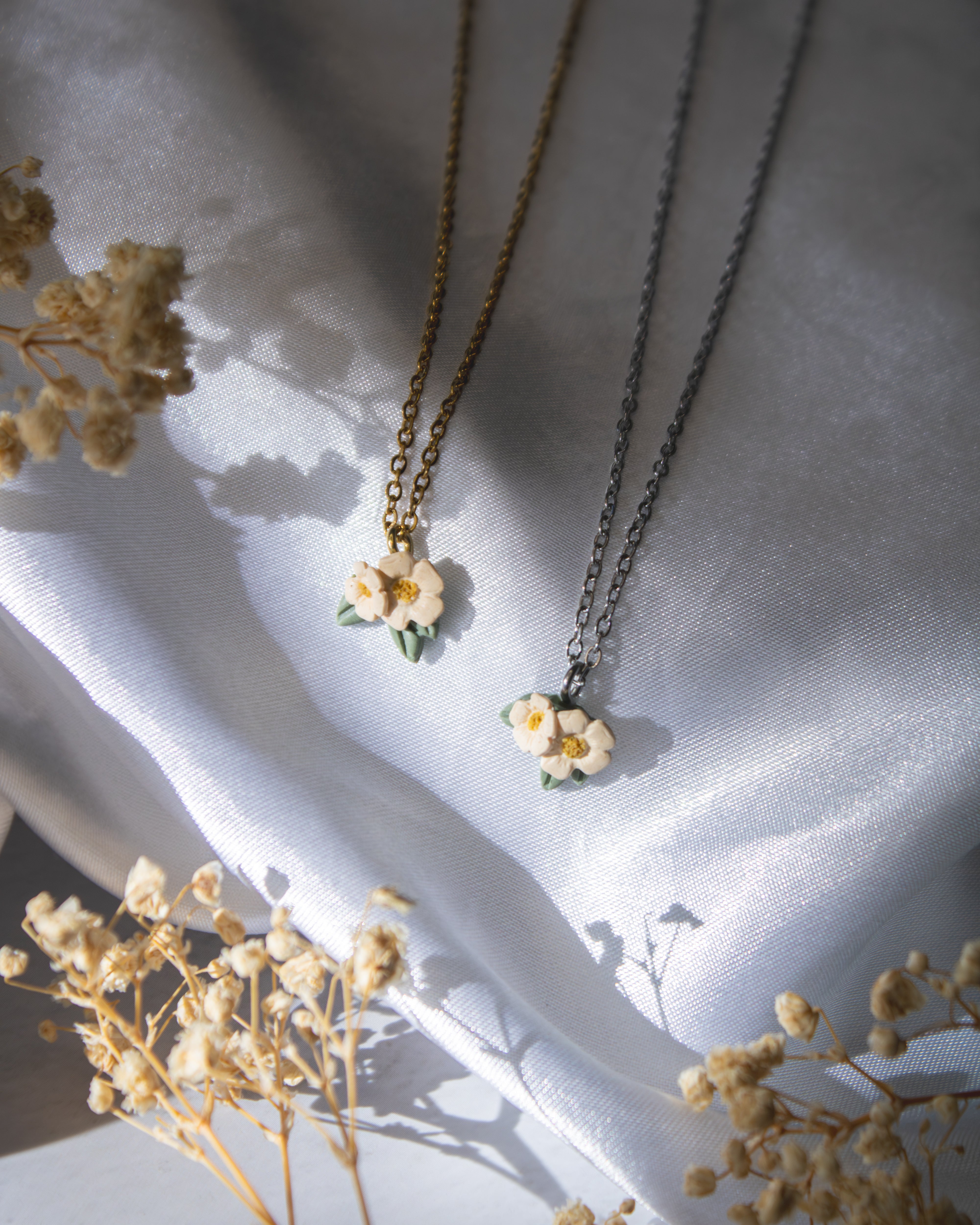 Ivory Flower Necklace