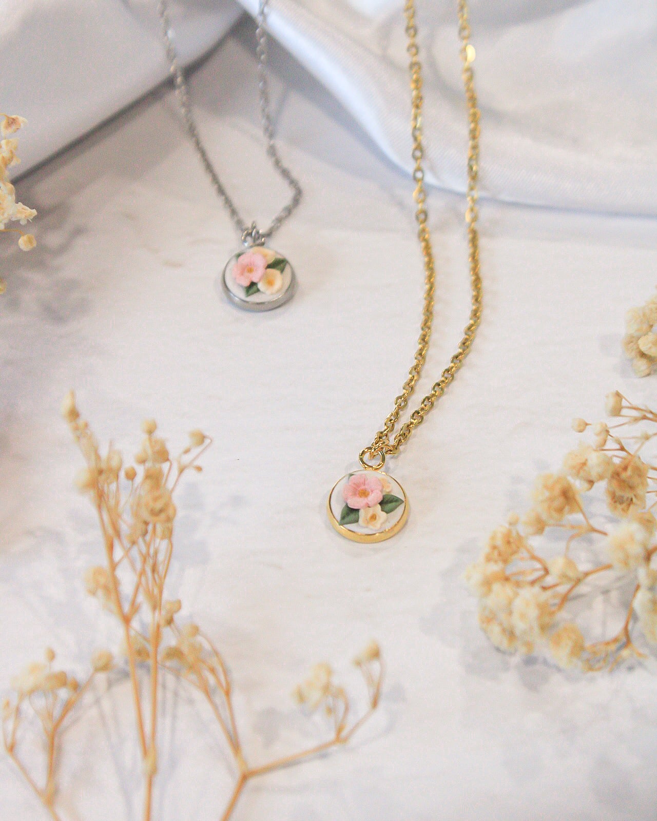 Blush & Ivory Bouquet Necklace
