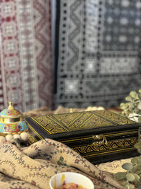 Sheesham Keepsake Box