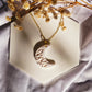 Moonlit necklace gold