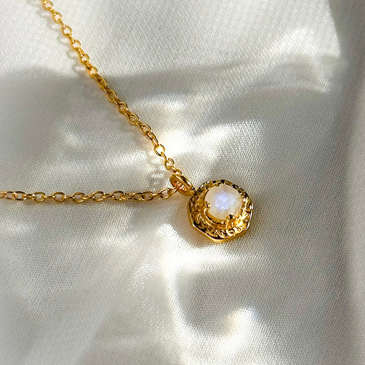 Gold Dainty Necklace | Rainbow Moonstone