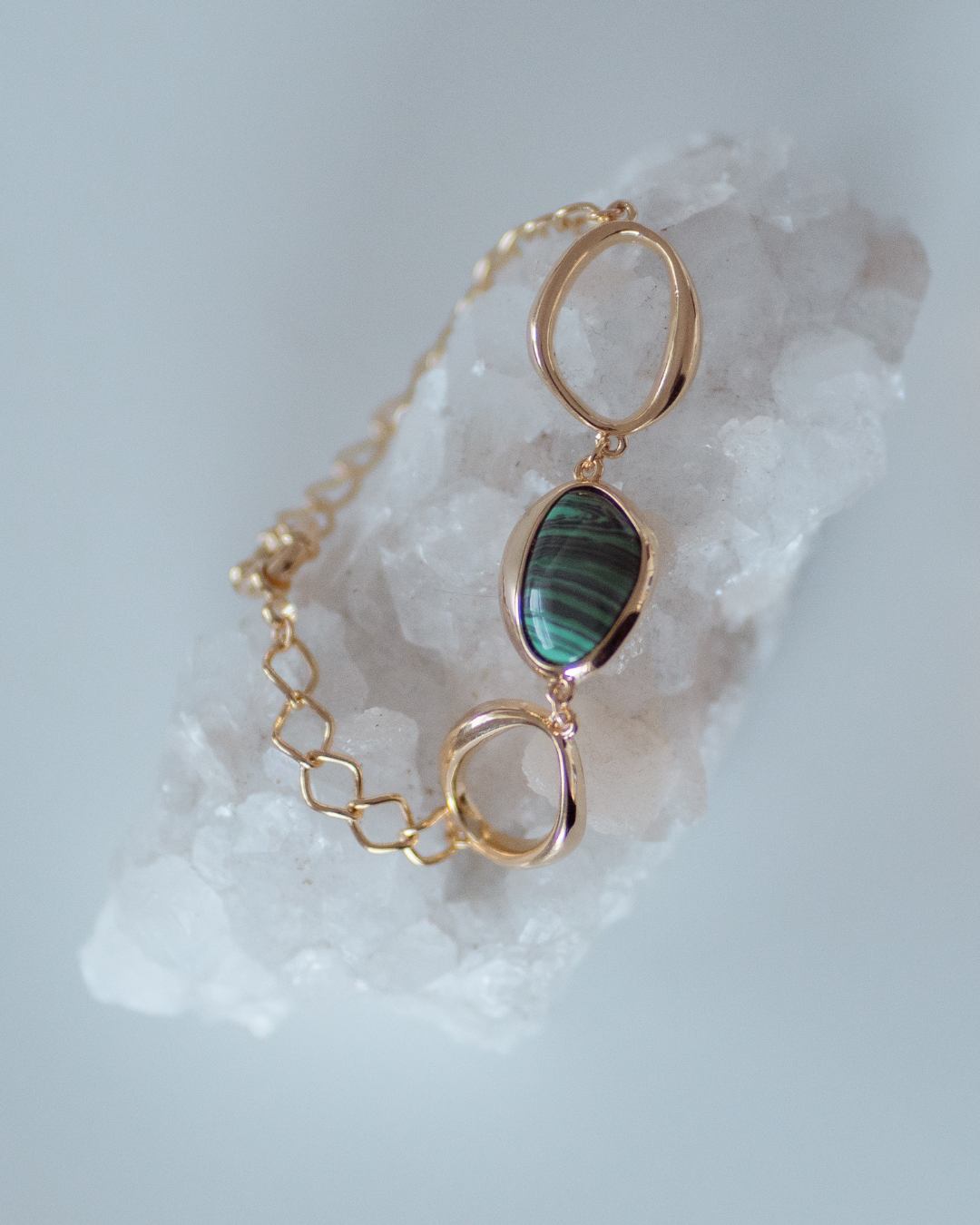 Lua bracelet | Gemstones malachite | 18k Gold plated