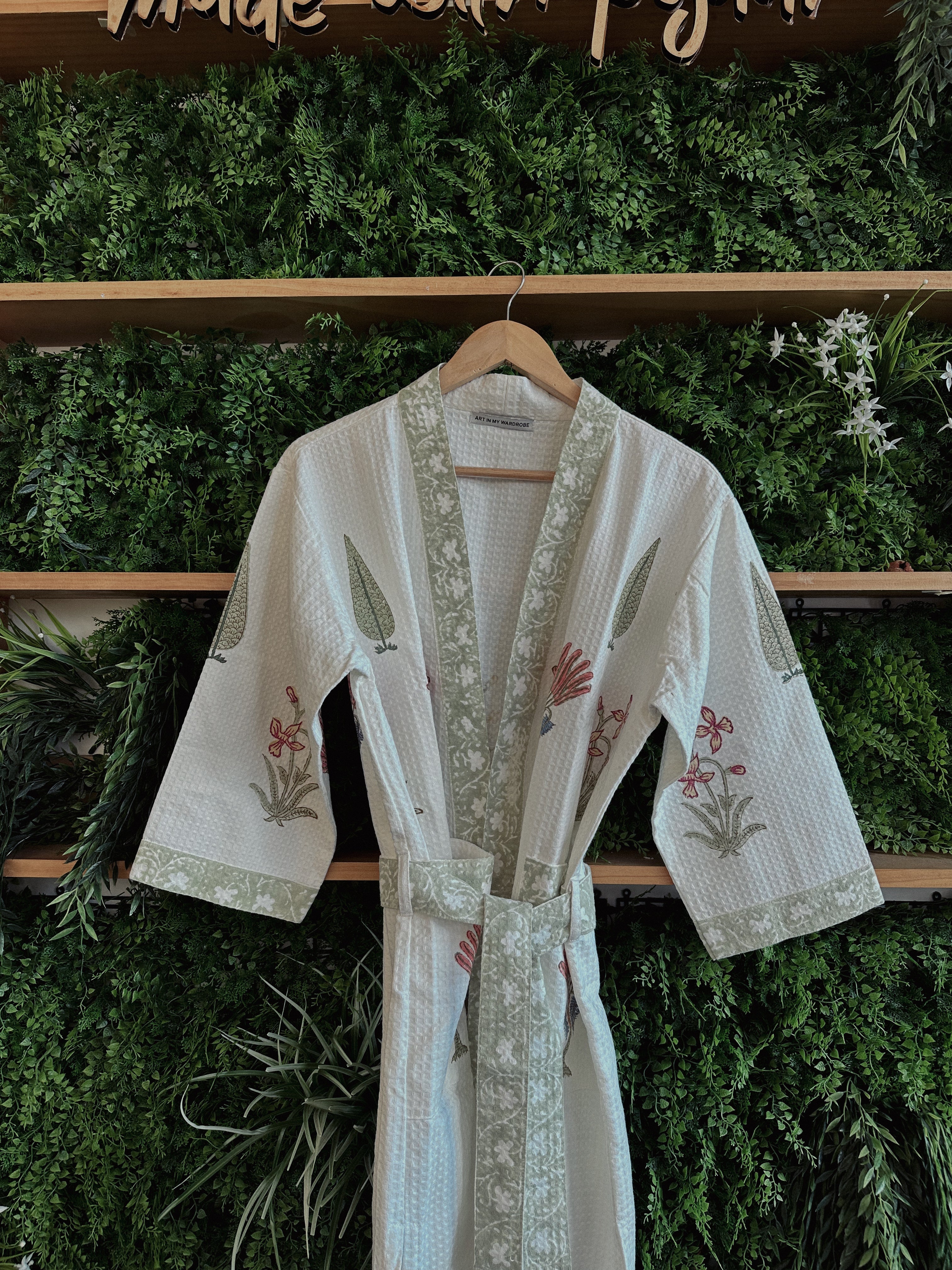 Willow Robe: Pohutukawa